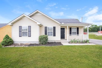 352 ROYAL GARDEN DR MURFREESBORO, TN 37130